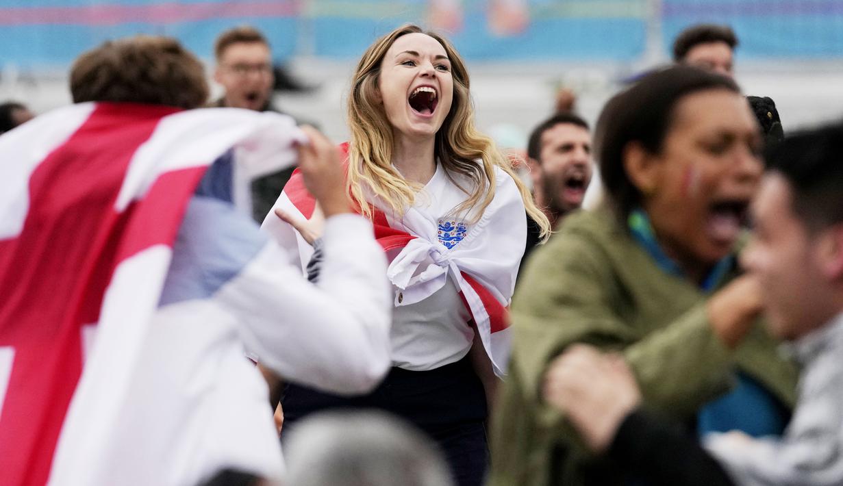 Dianggap Bikin Gaduh, Suporter Inggris Kena Denda Rp56 Juta dari Polisi Qatar